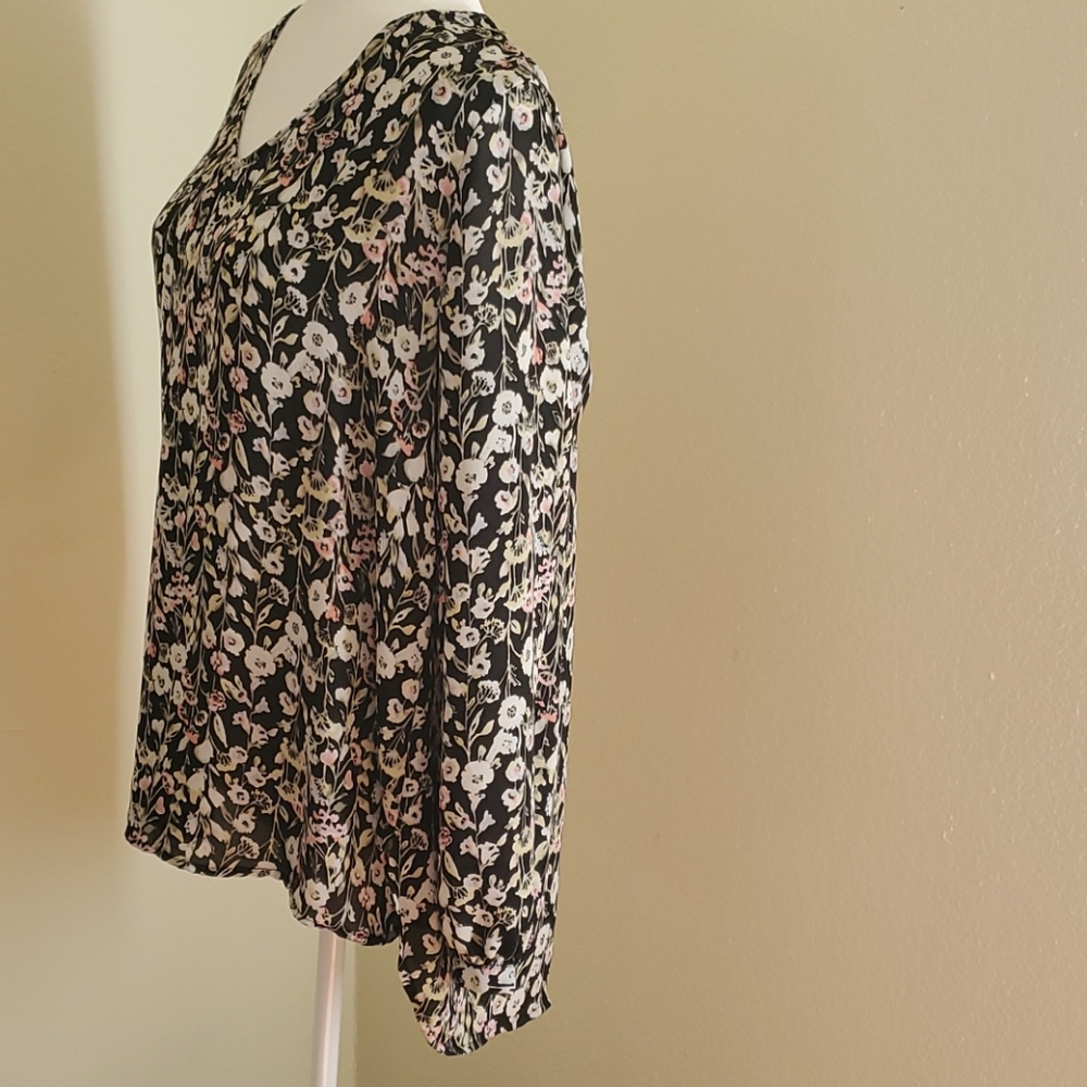 Lauren Conrad blouse
